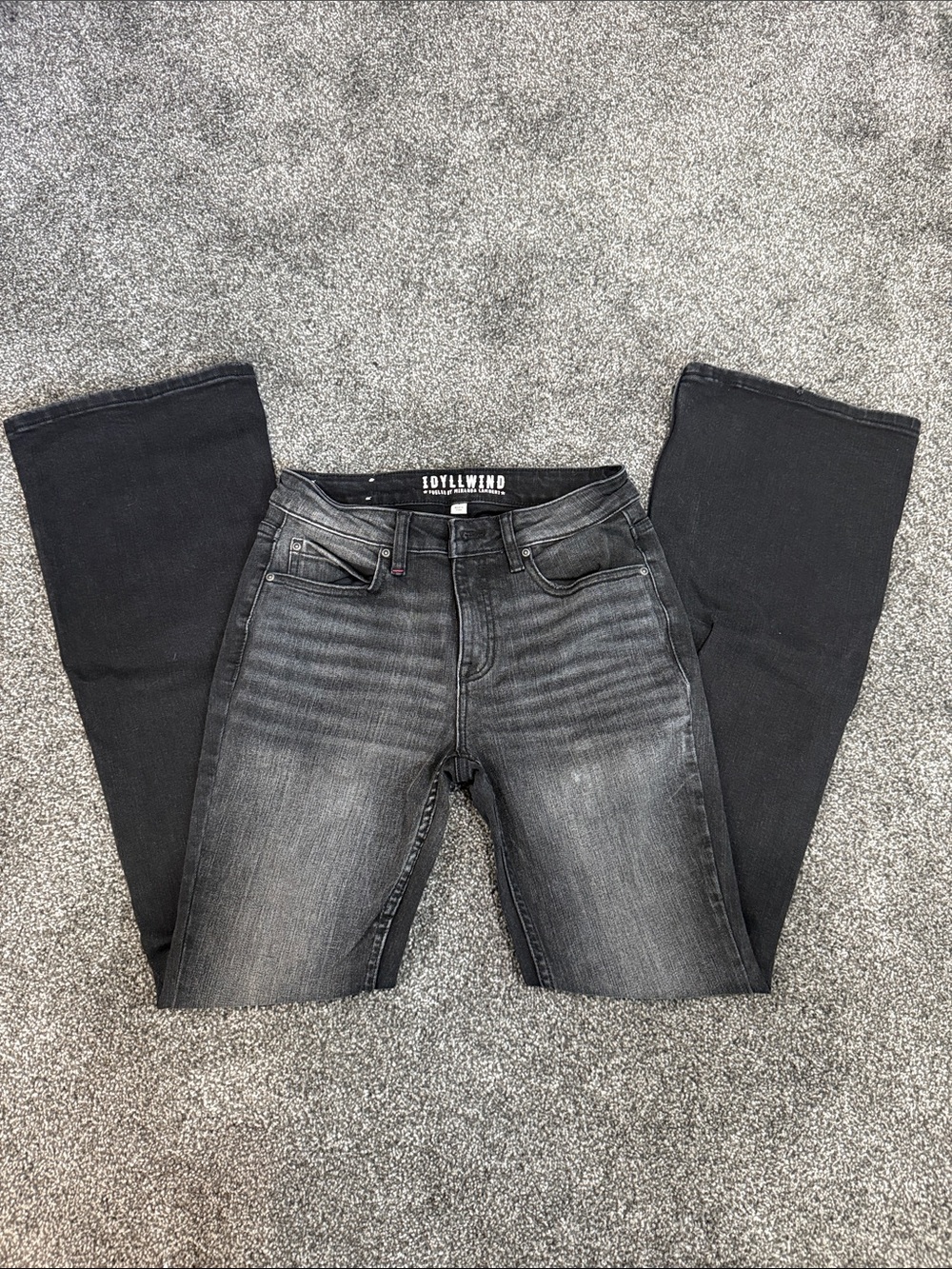 Idyllwind black boot cut size 4